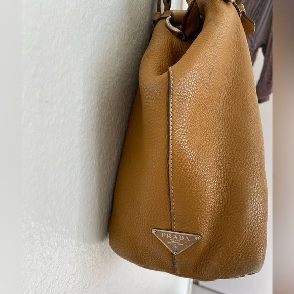 Prada Leather Shoulder Bag Caramel Mustard Brown - Picture 2 of 16